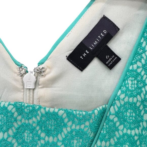 The Limited Mini Fit Flare Dress Green Lace Crochet Overlay Sleeveless Size 6 - Picture 4 of 10